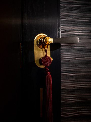 Hotel carousel 3